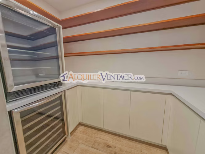 LUJOSA CASA AMUEBLADA DE 406 M2 CON PISCINA PROPIA EN JABONCILLOS - Imagen 7