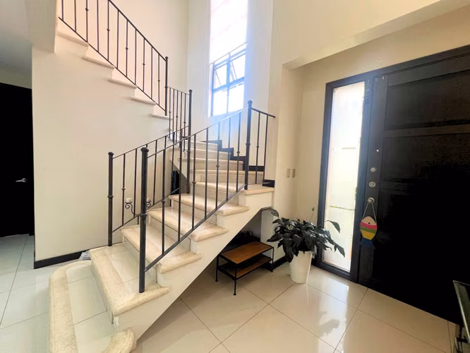 Casa en Guachipelín Norte | 3 Habitaciones, Oficina y Terraza Nueva - Imagen 4