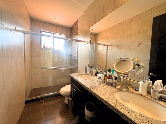 Casa en Guachipelín Norte | 3 Habitaciones, Oficina y Terraza Nueva - Imagen 5