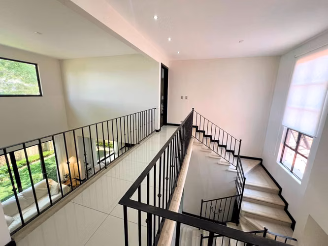 Casa en Guachipelín Norte | 3 Habitaciones, Oficina y Terraza Nueva - Imagen 10
