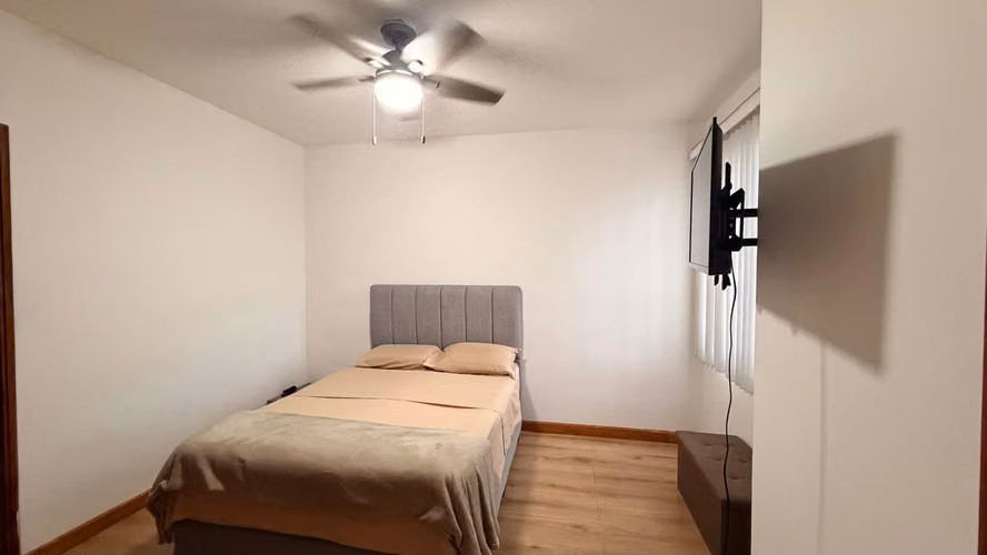 Se vende apartamento de 3 habitaciones en Condominio en la Uruca!