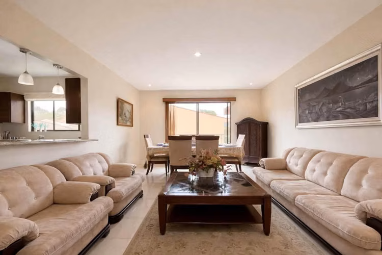 Apartamento en venta en La Floresta, Tres Ríos | 2 habitaciones, ático y 2 parqueos