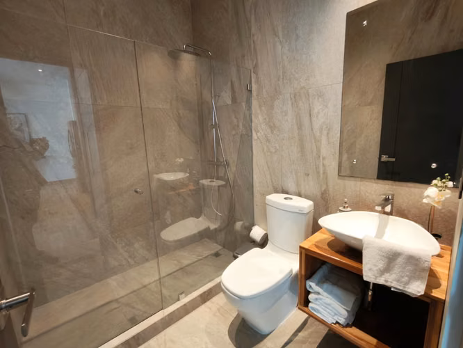 Se alquila apartamento amoblado en Rohrmoser. Con vista al parque. - Imagen 19