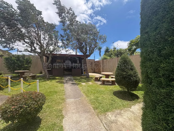 27-261 | Apartamento en Alquiler | La Trinidad, Moravia