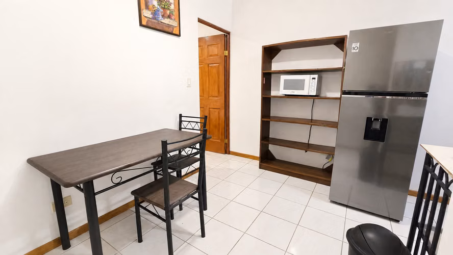 Apartamento en Alquiler con Servicios Incluidos, Céntrico, por la Paco, San Rafael de Escazú - Imagen 2