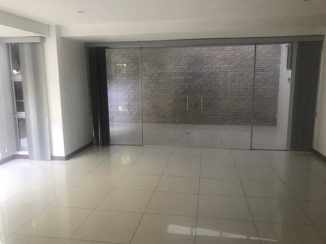 Venta Lujoso Condominio en Santa Ana para inversión. - Imagen 9