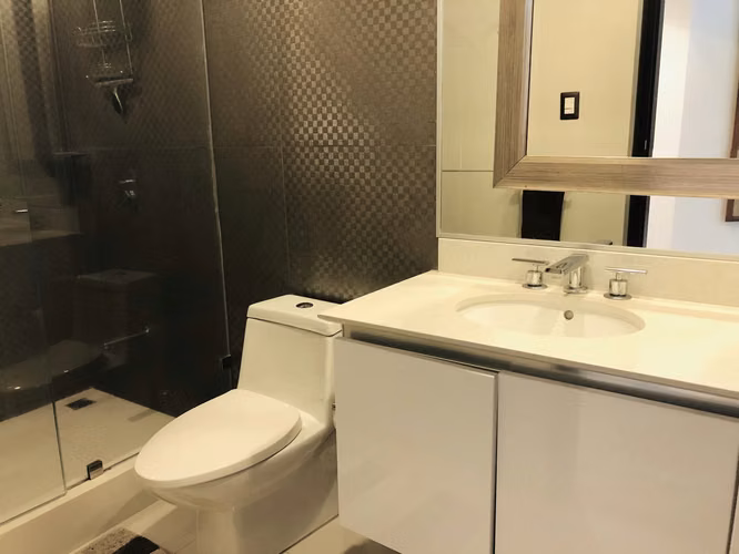 LINDORA SANTA ANA! LUJOSA Y MODERNA CASA AMUEBLADA 2 HAB/2.5BAÑOS - Imagen 13