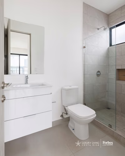 21502 - Casa a estrenar, 4 habitaciones con terraza, Lindora, Santa Ana - Imagen 11
