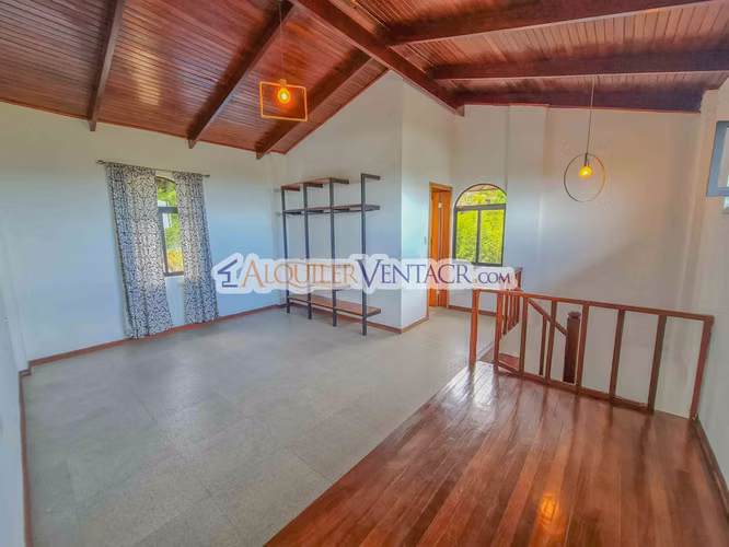 CASA CON PISCINA PROPIA Y VISTA CON 1.735 M2 DE LOTE EN SANTA ANA PIEDADES - Imagen 19