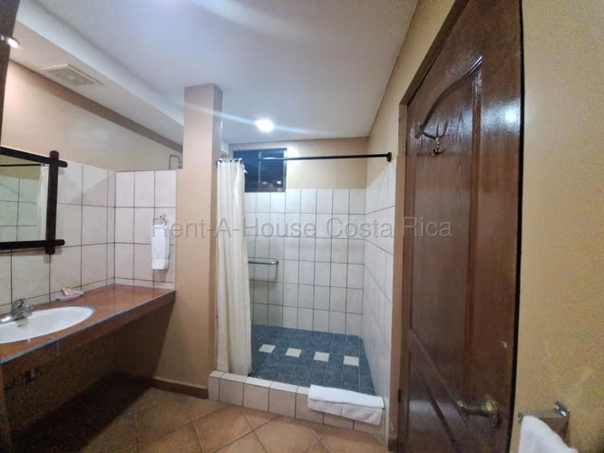 Hotel en Venta en Belén, Heredia | Inversión Lista para Generar Ingresos - Imagen 13