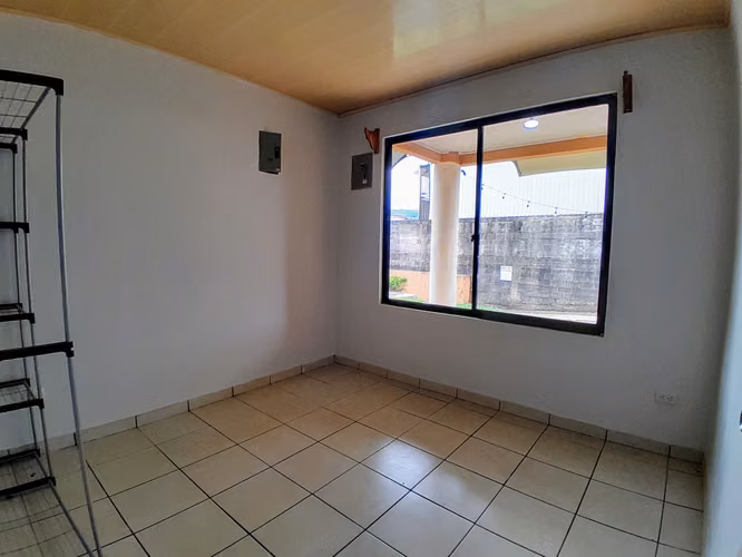Se alquila apartamento Alajuela – abajo de los tribunales - Imagen 6