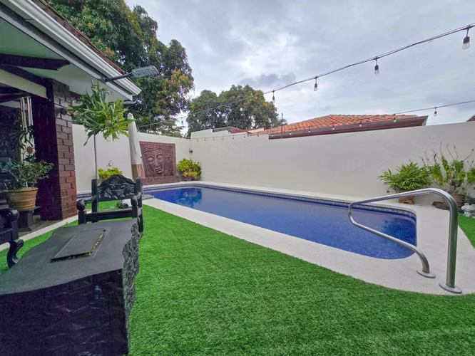 CASA DE UNA PLANTA CON PISCINA PRIVADA EN BELLO HORIZONTE ESCAZU - Imagen 13