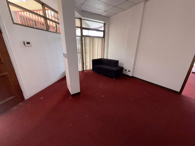 Alquiler de local comercial en Sabana Oeste - Imagen 5