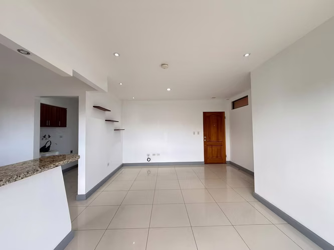 Alquiler de apartamento en Condominio La Floresta, Tres Ríos