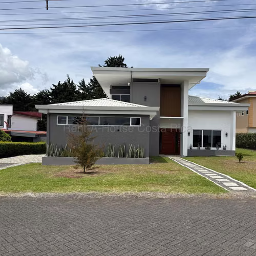 Residencia entre naturaleza, clima y paisajes en Cartago