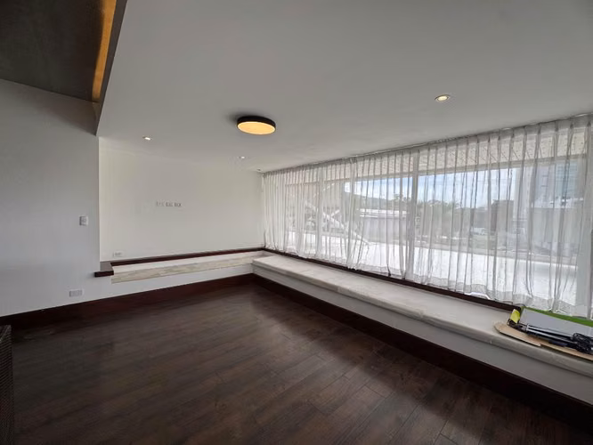 ALQUILER DE APARTAMENTO EN SANTA ANA - Imagen 4