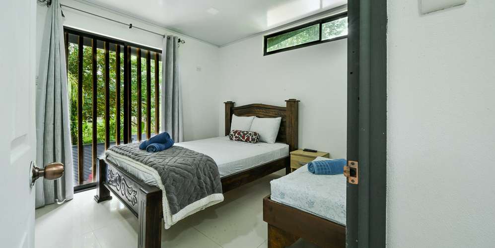 Casa 7 habs en Puerto Viejo Playa Negra - Turnkey para renta - Imagen 4