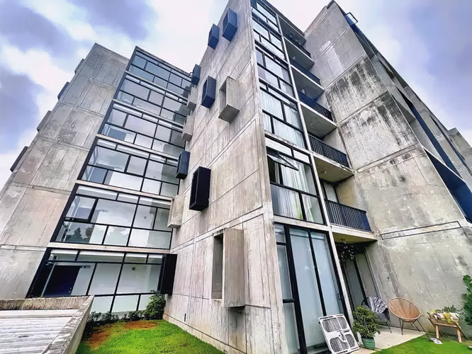 Venta de Apartamento en Primer Nivel con Patio de 54 m² en HEREDIA Real Cariari, Sportiva Skyhomes.