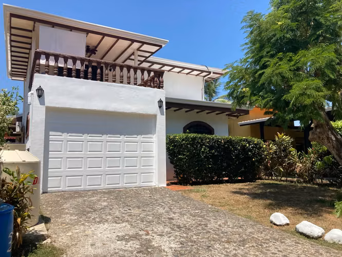 House in Playa Bejuco