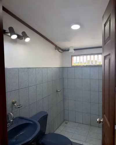 Casa con Oficina en San Francisco de Heredia, Heredia - Imagen 2