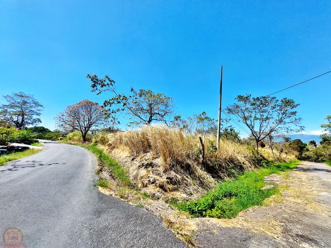 Lote de 4,328 m² plano para desarrollar en Santa Ana | La Caraña, Piedades - Imagen 10