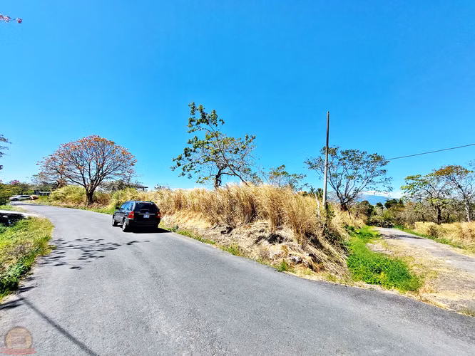 Lote de 4,328 m² plano para desarrollar en Santa Ana | La Caraña, Piedades - Imagen 13