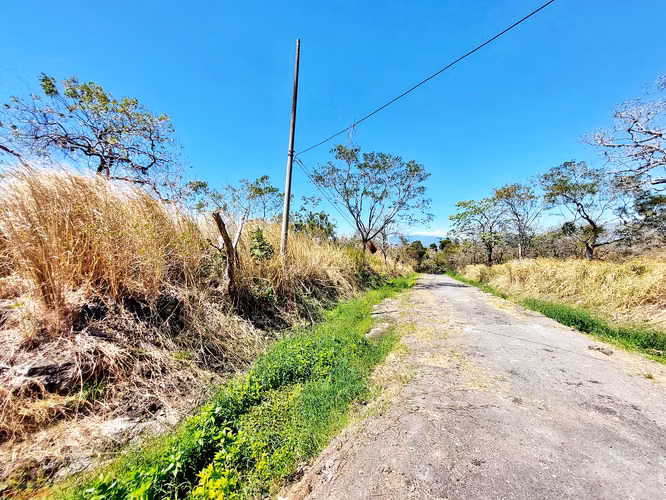 Lote de 4,328 m² plano para desarrollar en Santa Ana | La Caraña, Piedades - Imagen 16