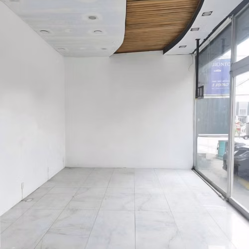 LOCAL COMERCIAL FRENTE A CALLE PRINCIPAL, Escazú - Imagen 4