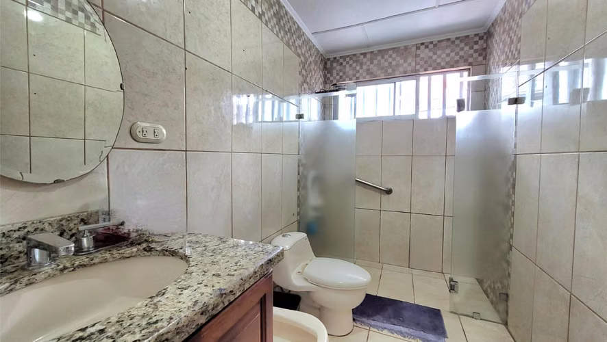 Casa Amplia con Uso de Suelo Mixto por Plaza Lincoln - Imagen 10
