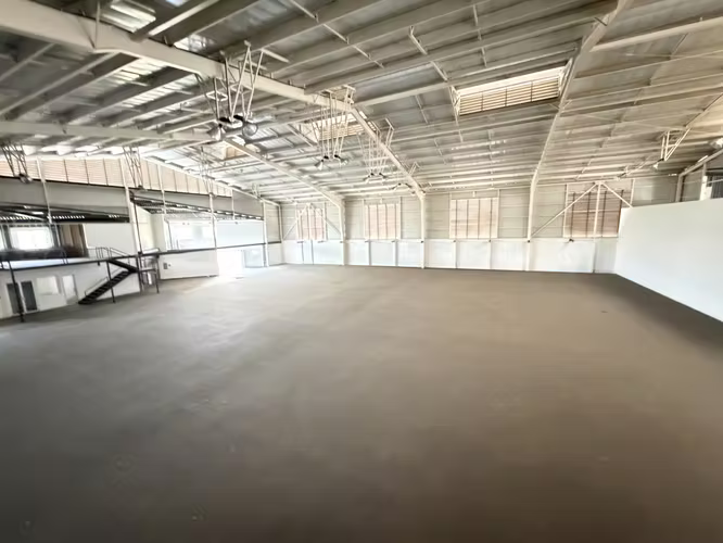 Alquiler Bodega Logística-Comercial Lindora 5500m2 - Imagen 4