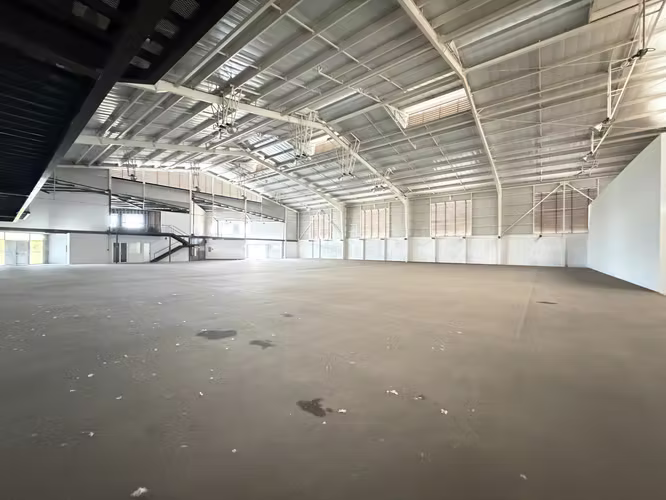 Alquiler Bodega Logística-Comercial Lindora 5500m2 - Imagen 3