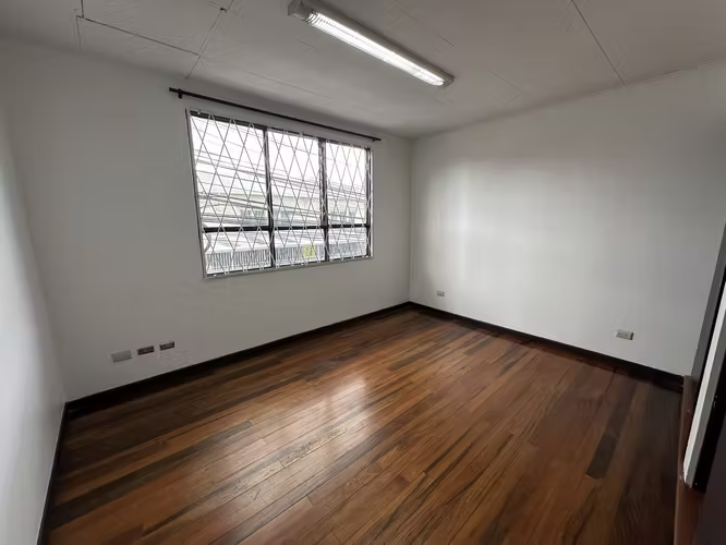 Oficina 170m2 en San Pedro