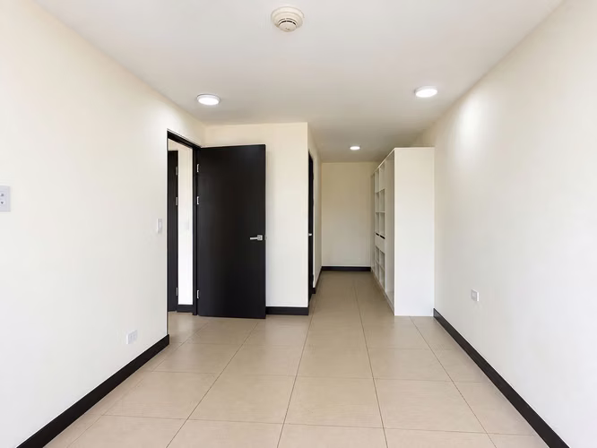 Venta de apartamento con Jardín Privado | Condominio Khaya, Curridabat