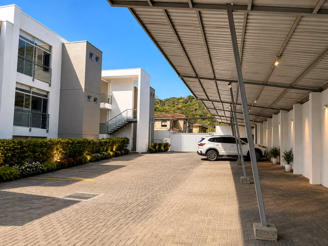 VENTA DE APARTAMENTO EN VISTANA LOFT, SANTA ANA* - Imagen 14