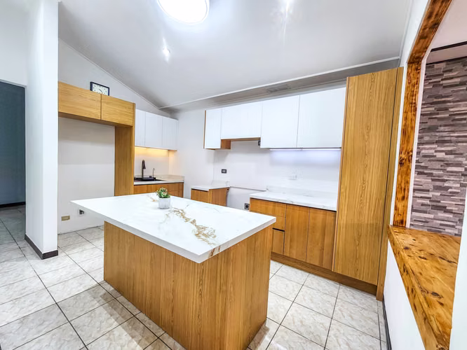 Venta de Casa Independiente 1 planta en Santa Ana - Imagen 16