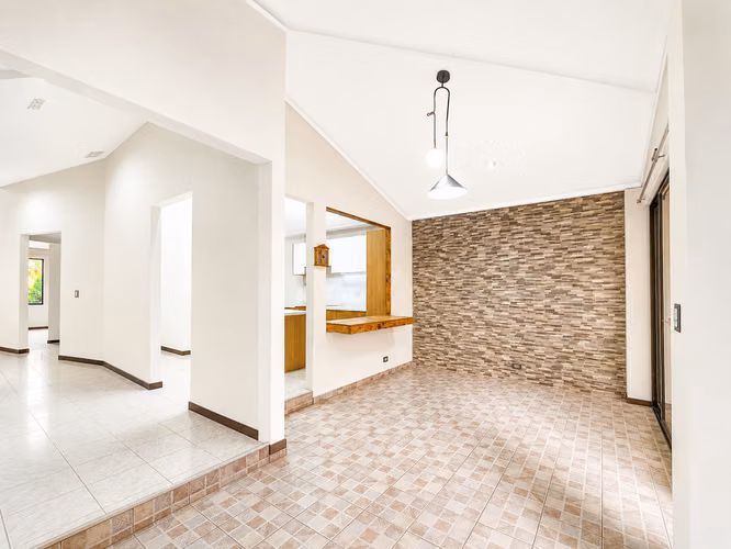 Venta de Casa Independiente 1 planta en Santa Ana - Imagen 2