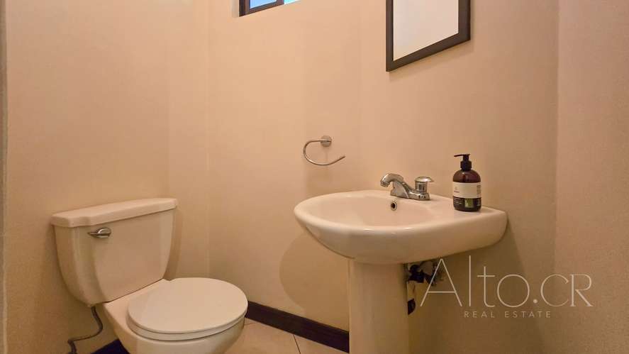 SAN RAFAEL DE ESCAZU  |  EXCELENTE UBICACION  |  3  HABITACIONES   - Imagen 5