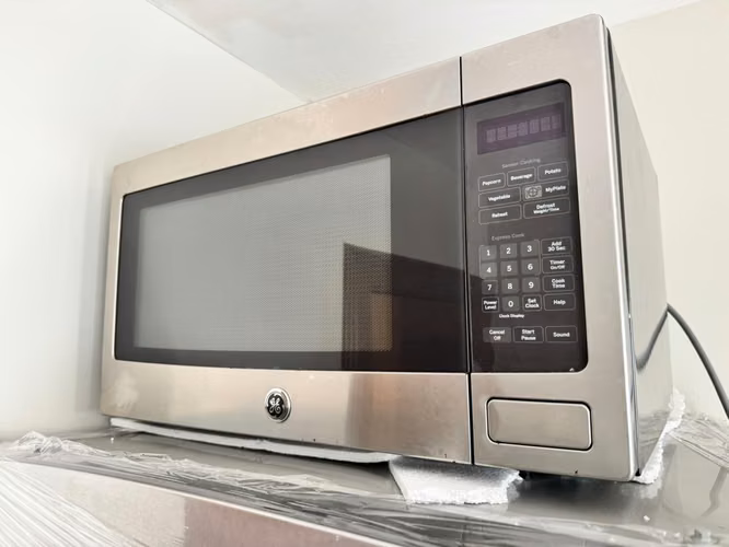 OFERTA – Microondas General Electric en Acero Inoxidable Digital | Excelente Estado