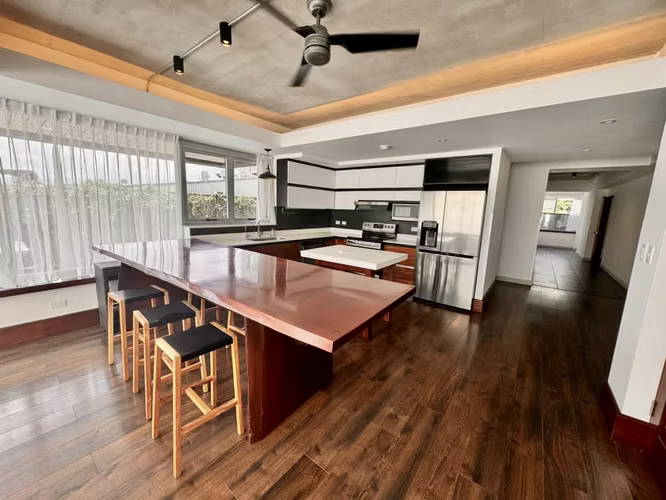 ALQUILER DE APARTAMENTO CON LINEA BLANCA EN SANTA ANA - Imagen 3