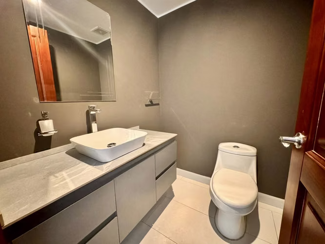 ALQUILER DE APARTAMENTO CON LINEA BLANCA EN SANTA ANA - Imagen 14