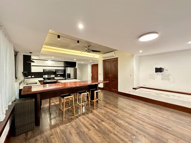 ALQUILER DE APARTAMENTO CON LINEA BLANCA EN SANTA ANA - Imagen 4