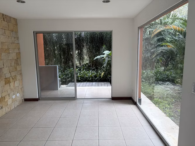 ID#43323 Venta de Apartamento, Pinares, Curridabat - Imagen 10
