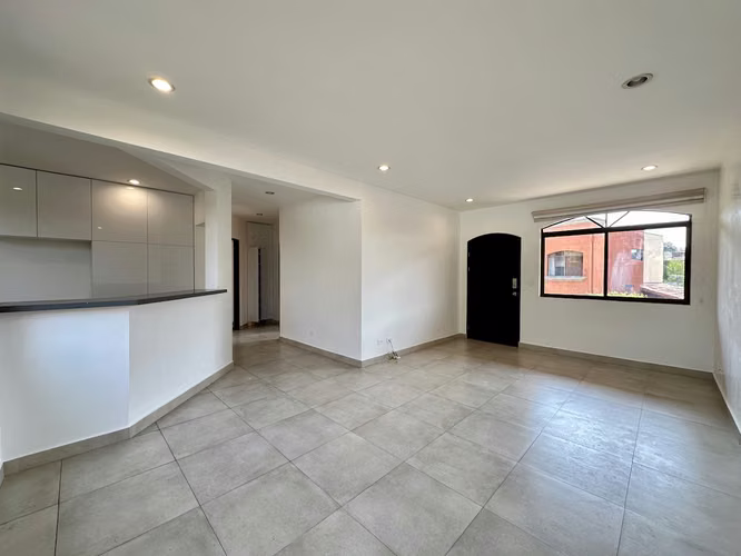ALQUILER DE APARTAMENTO EN CONDOMINIO / BRASIL DE MORA - Imagen 12