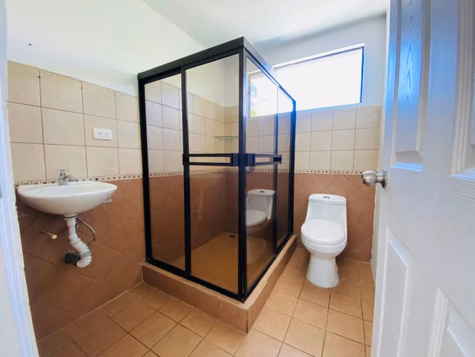 Venta de Casa en Moravia a 10 min del Centro MUY AMPLIA