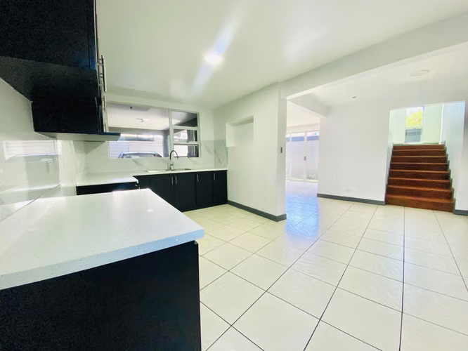 Venta de Casa en Moravia a 10 min del Centro MUY AMPLIA
