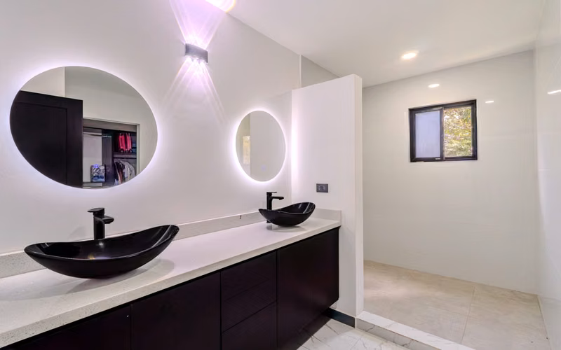 VENTA DE CASA DE LUJO EN LA GUÁCIMA* - Imagen 9