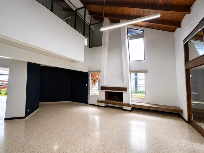 SE ALQUILA CASA EN NUNCIATURA PARA OFICINAS O RESIDENCIAL - Imagen 13