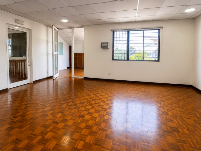SE ALQUILA CASA EN NUNCIATURA PARA OFICINAS O RESIDENCIAL - Imagen 7