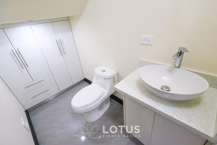 Casa para estrenar en Condominio Distrito San Juan, CÓDIGO AJ005 - Imagen 7