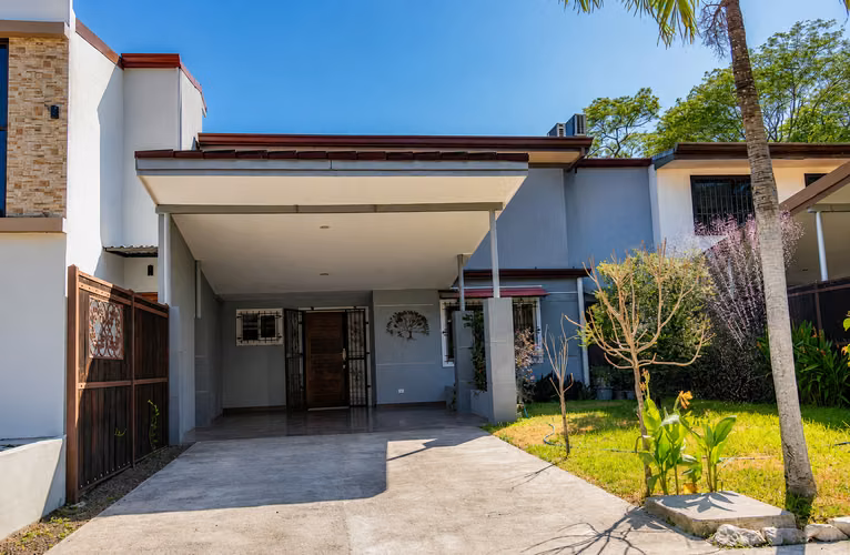 Se vende casa en Condominio El Sitio, Liberia Guanacaste